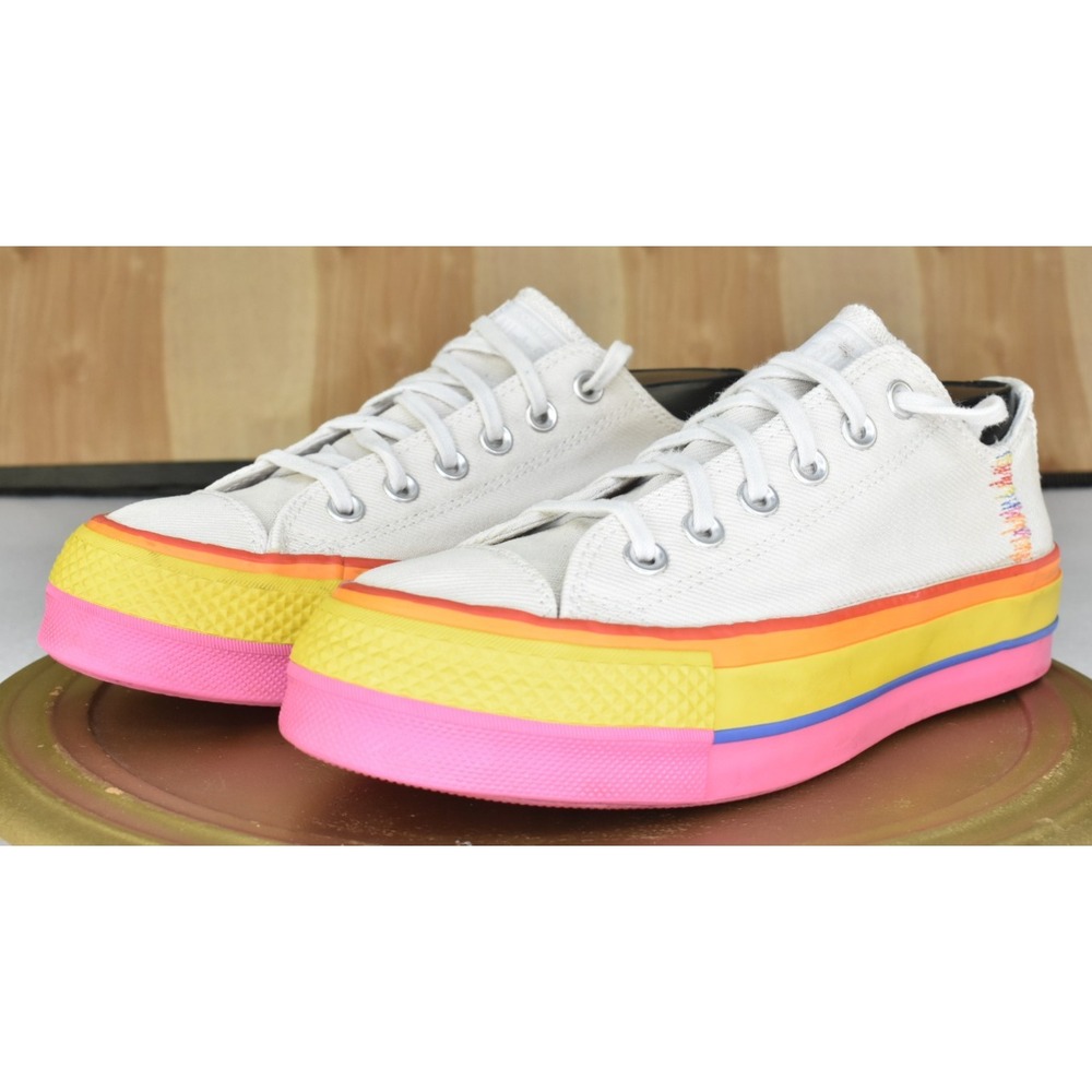 Converse Chuck Taylor All Star Lift Women Shoes Size 7.5 Beige Athletic Sneakers